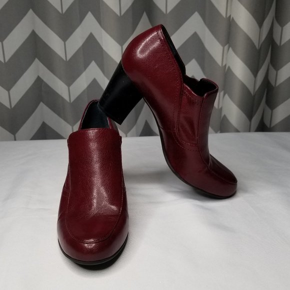 franco sarto clogs